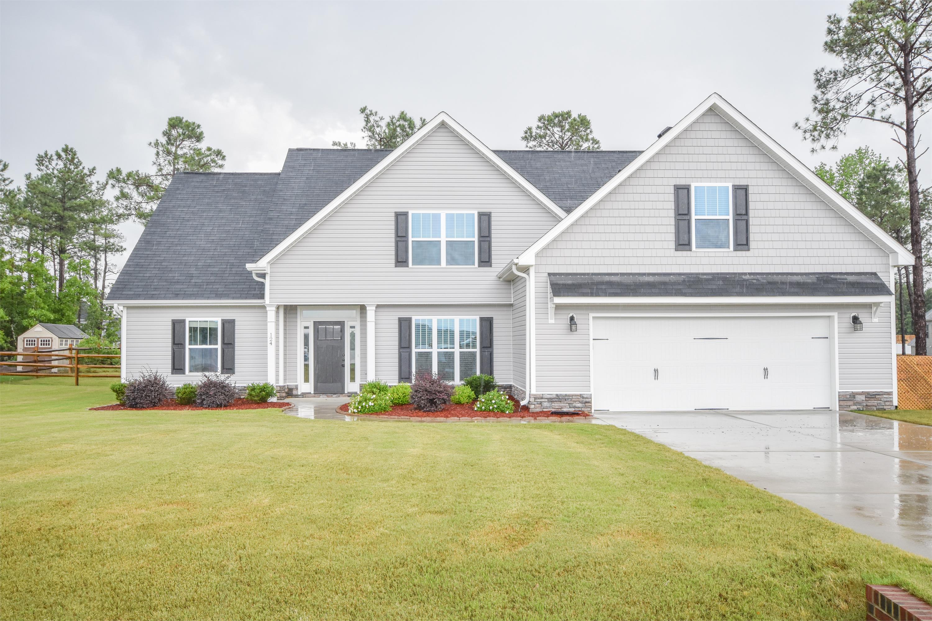 124 Summer Creek Lane